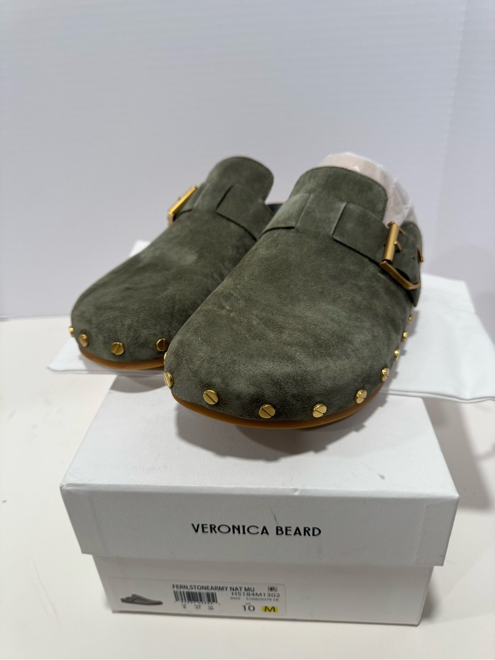 Veronica Beard Fern Studded Suede Clogs Sage Size 10 NIB